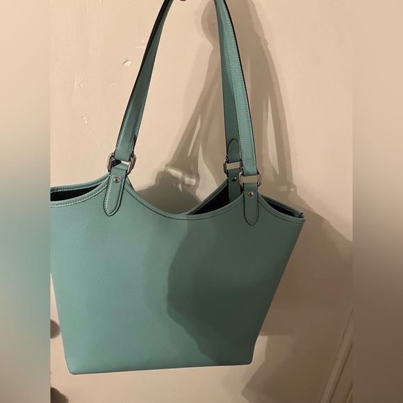 Coach Day tote - Picture 4 of 6